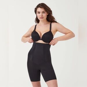 Spanx On Core Mid-Thigh High Waist Short Shapewear Black size XL NWT